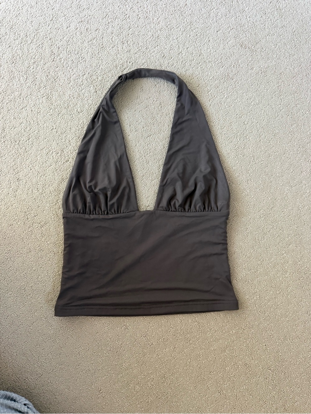 White Fox Boutique Deep V Halter Crop Top - Charcoal Gray